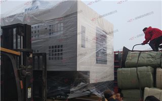 一天发给8家客户,12台机床数控铣床、加工中心