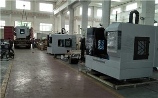 广东惠州客户订购两台MLV850立式加工中心发货